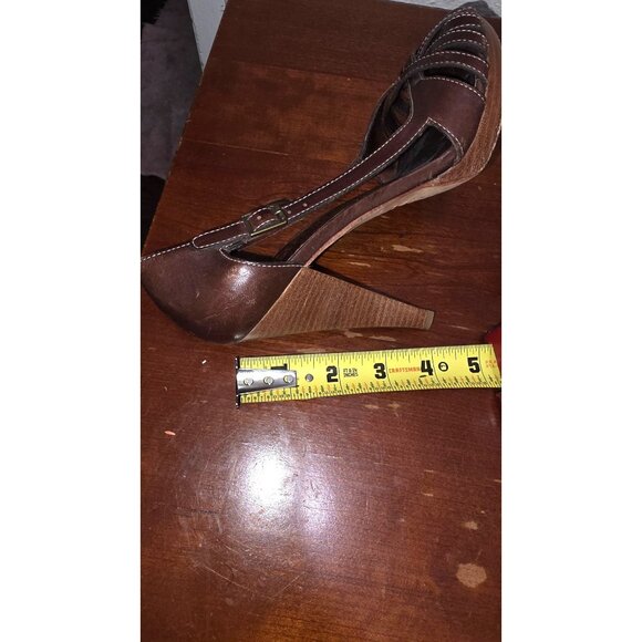 Michael Kors Women's Brown Strappy Leather Peep-Toe Heels Buckle Closure Size 7 - Picture 8 of 9